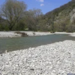 plage-rivière-bléone-chateaux-arnoux-baignade-nature